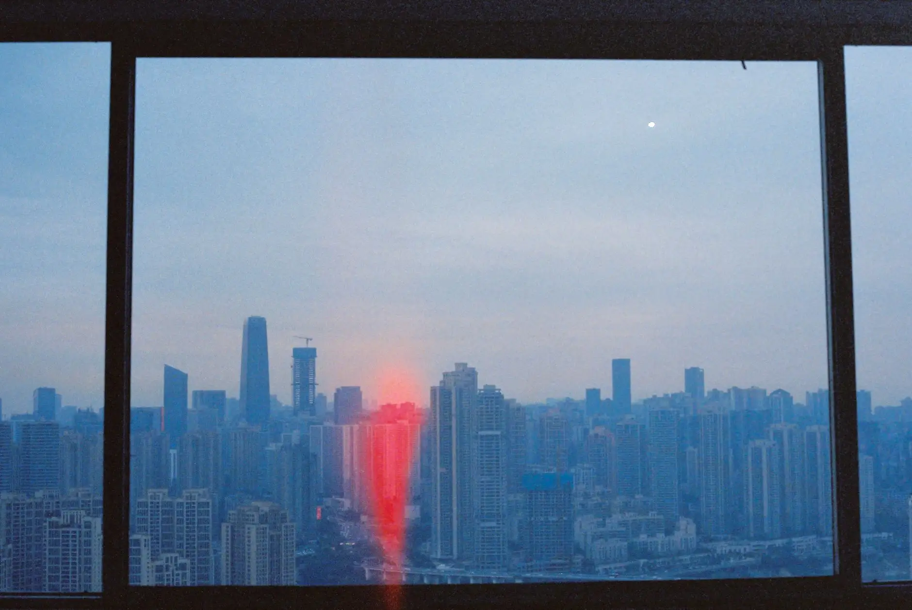 商业摄影中产品拍摄的光线运用技巧与实战分析