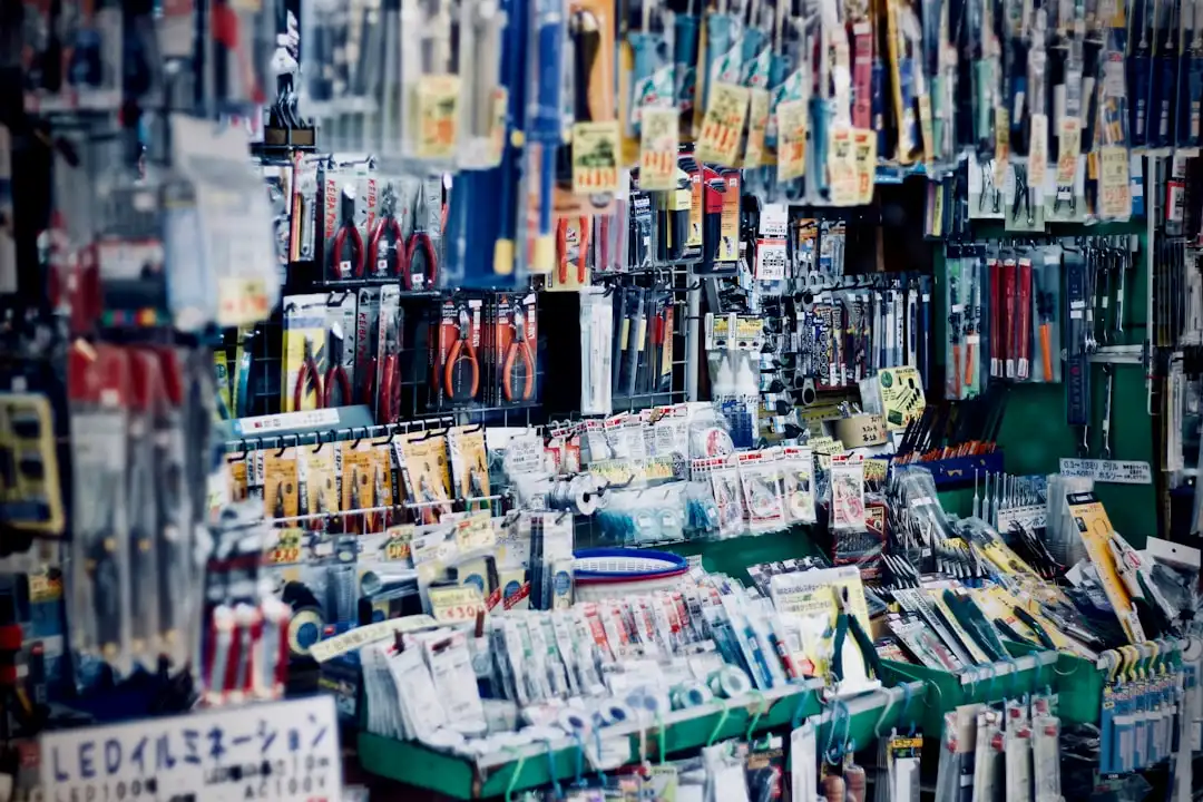 电商产品拍摄中静物与空间摄影的差异化布光方案解析